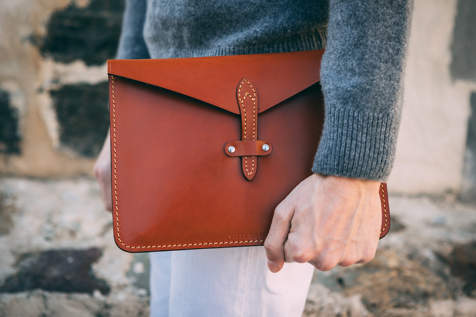 Valet De Pique Pochette Ipad