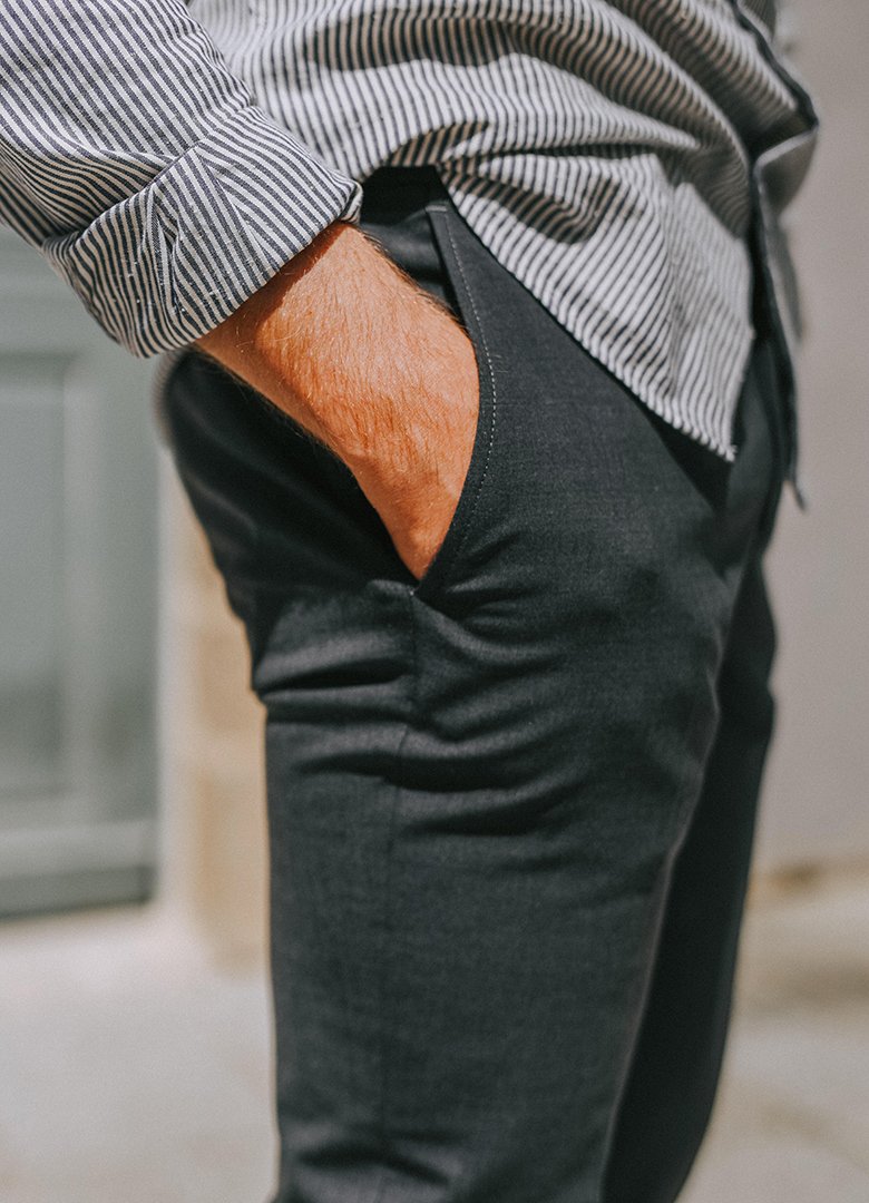 pantalon thenines profil