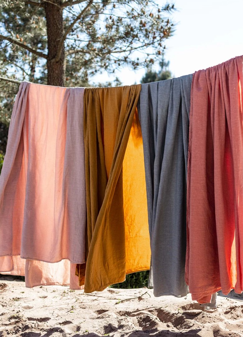 Linge de Table Haut de Gamme à prix juste • Blanc Cerise