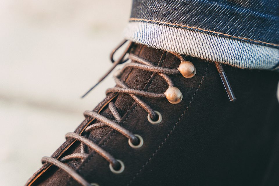 Boots Asphalte details lacets 2