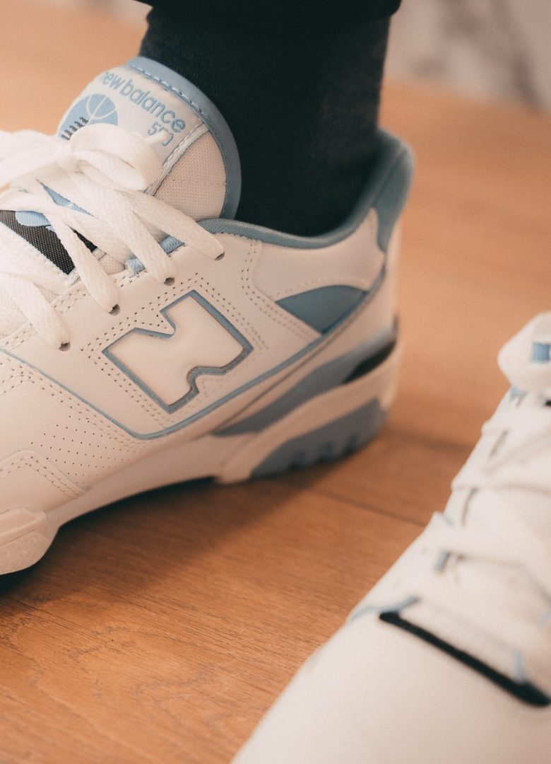 test et avis wethenew sneakers new balance 550 unc focus logo