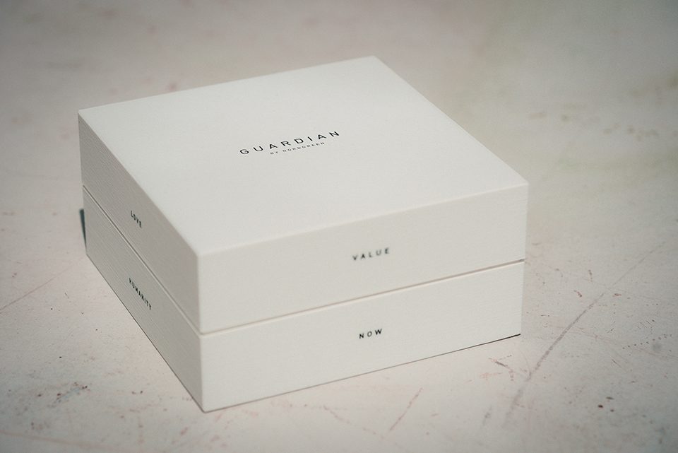 Montre Nordgreen The Guardian packaging