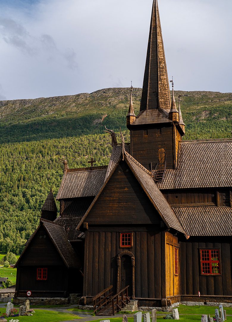 Lom Stavkirke arrière