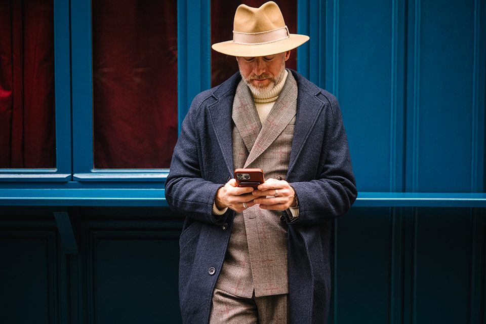 Peaky Blinders style costume telephone