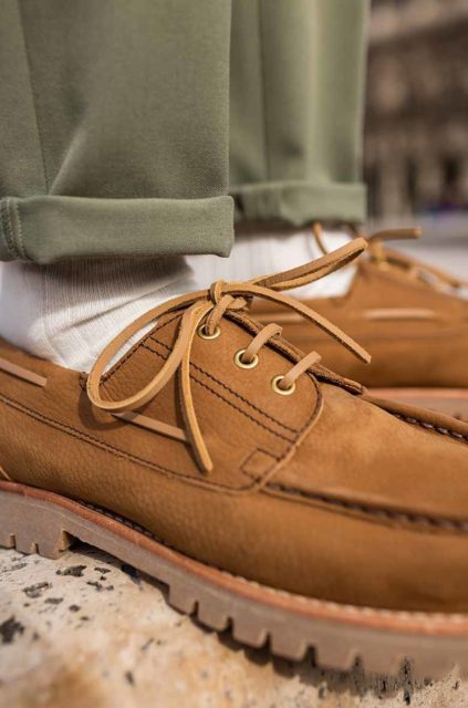 chaussures bateau cuir marron semelles commando max sauveur lacets