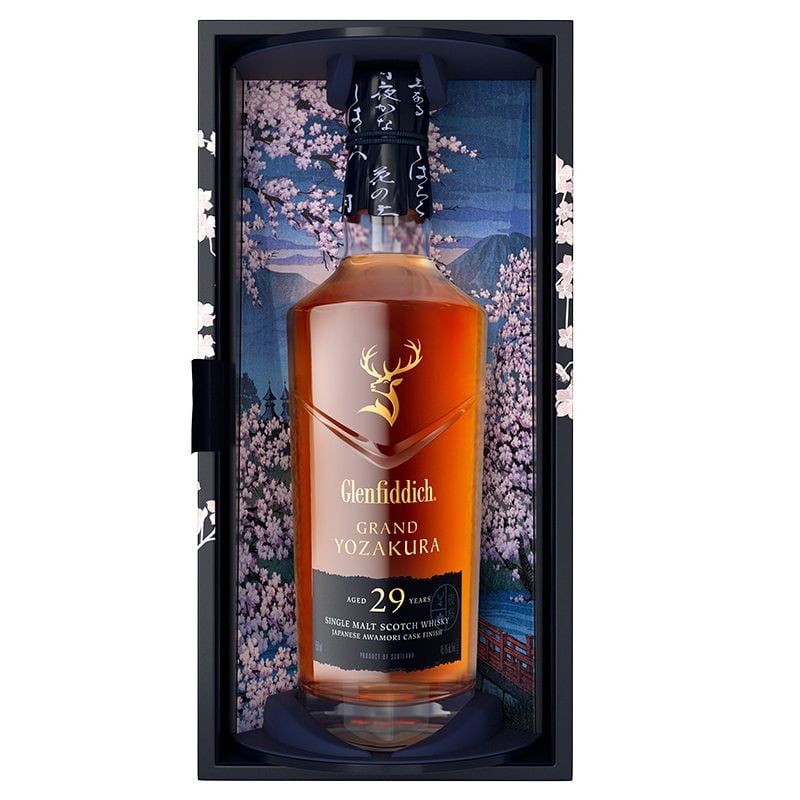 Whisky Glenfiddich Grand Yozakura coffret ouvert