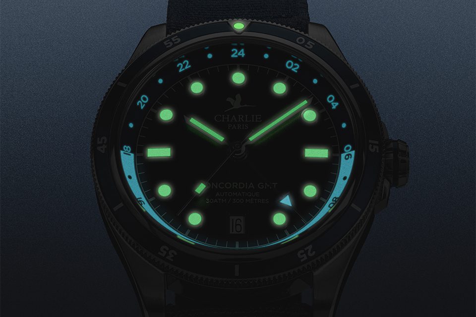 montre rétro luminscence