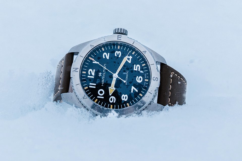 montre Khaki Field Expedition hamilton cadran bleu