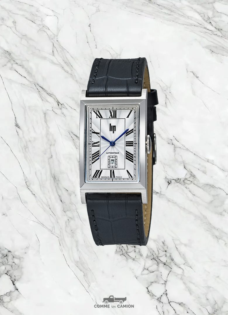 montre moins 500€ lip churchill t26