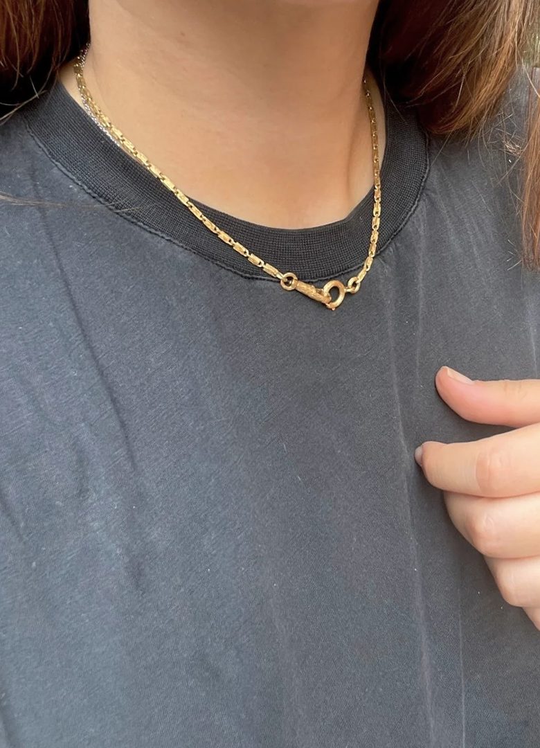 collier vintage or années 70 castafiore