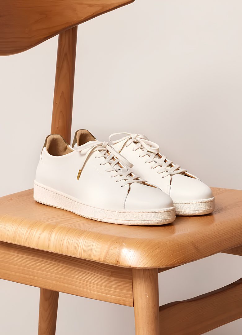 idees cadeaux homme sneakers blanches pied de biche arthur