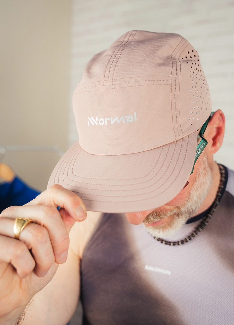 Tenue courir été casquette