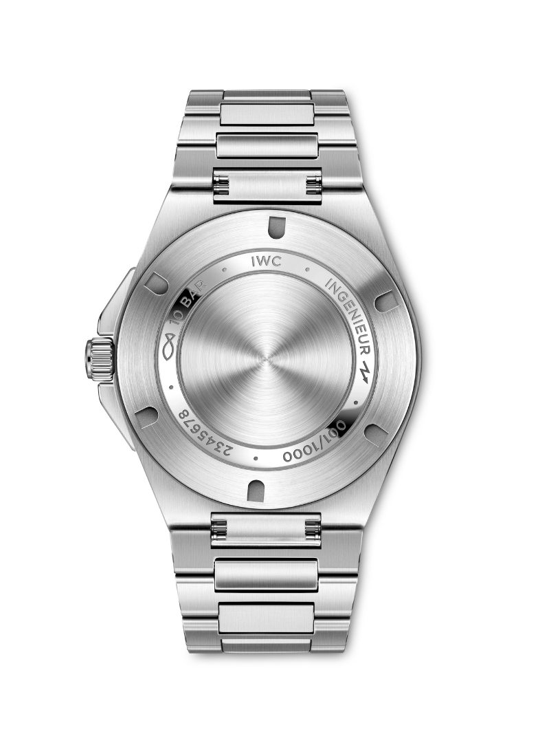 IWC_Ingenieur_Automatic_Vert_fond
