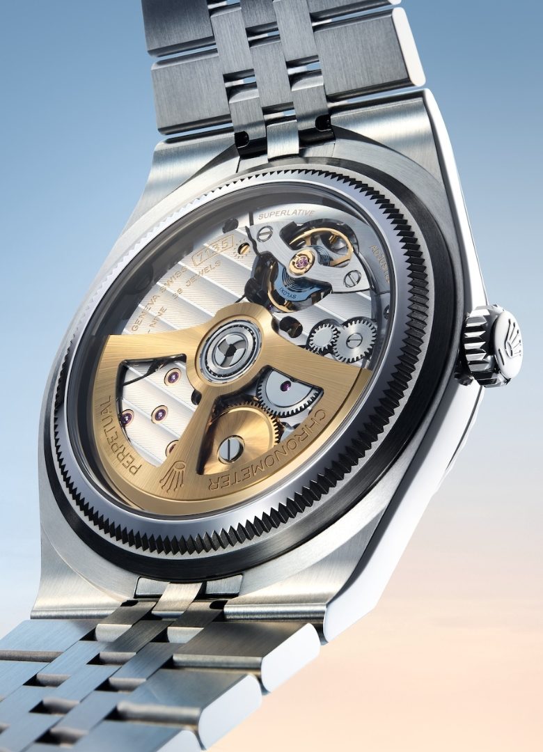 Rolex_Land-Dweller_fond_calibre 7135