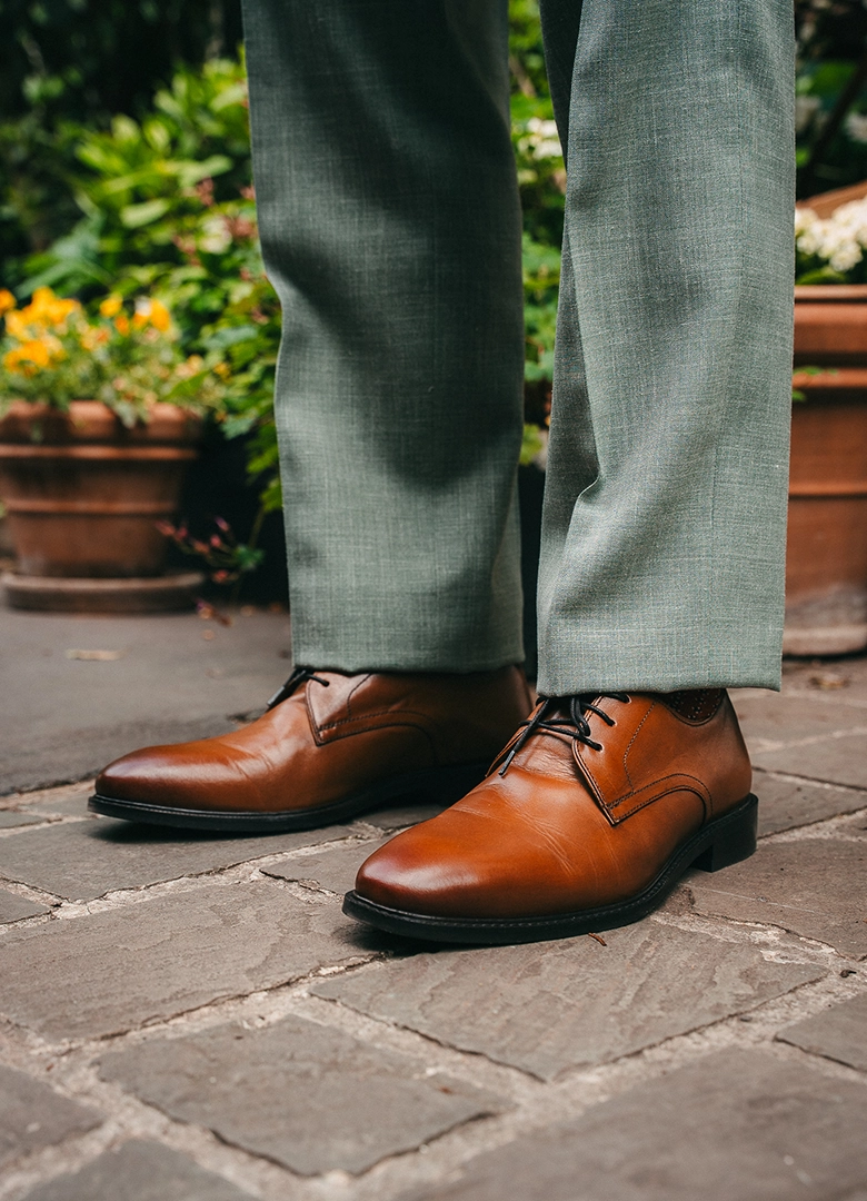 Mariage campagne témoin chaussures