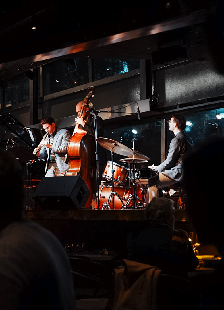 Dress couple jazz groupe