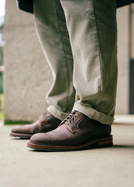 tenue chic hiver homme detail chaussures
