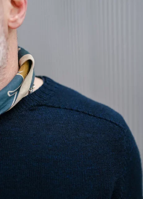 look pull en laine homme workwear epaule V2