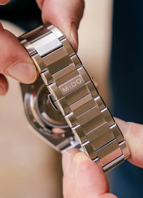 mido multifort 8 one crown avis bracelet