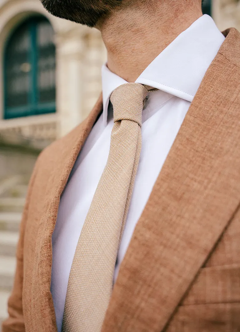 tenue mariage homme eglise ville cravate le colonel