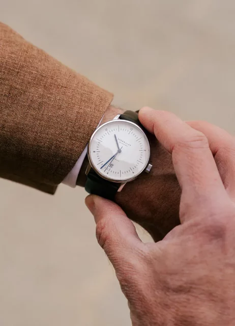 tenue mariage homme eglise ville montre sternglas