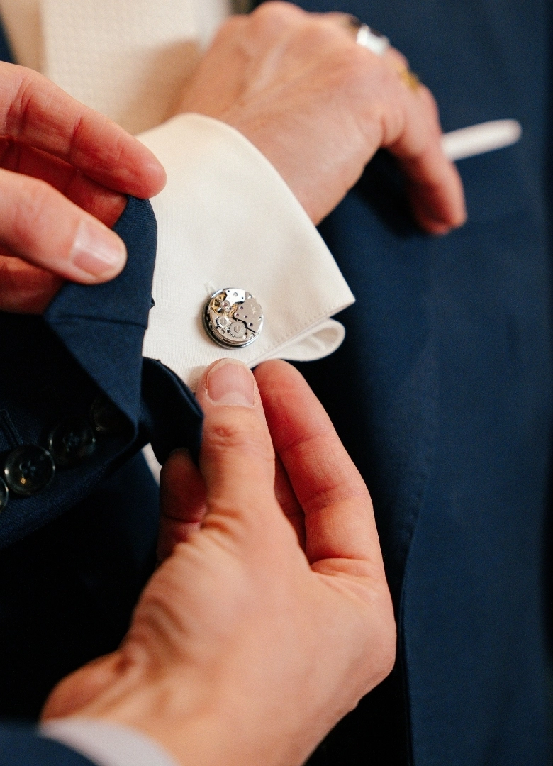 costume bleu mariage boutons manchette