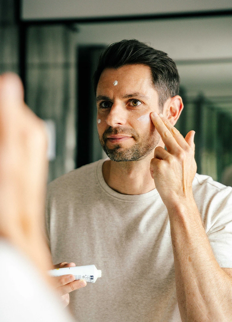 routine beaute homme mariage cosmetiques hydratant visage matifiant spf30