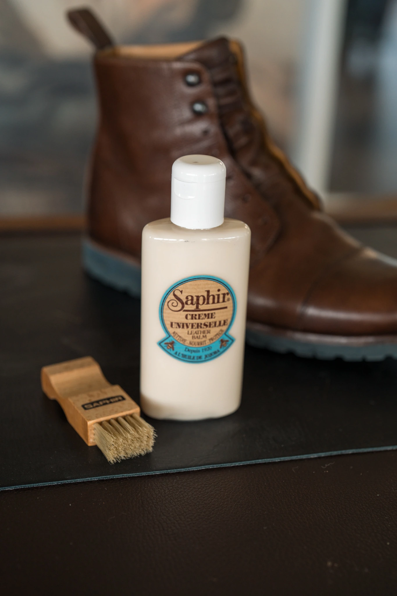 Flacon de crème universelle Saphir