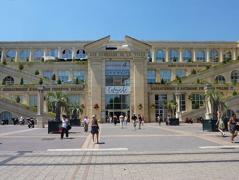 Galeries Lafayette Devanture Montpellier