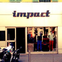 Impact Vitrine