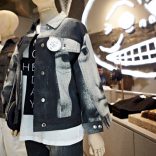 Cheap Monday Paris