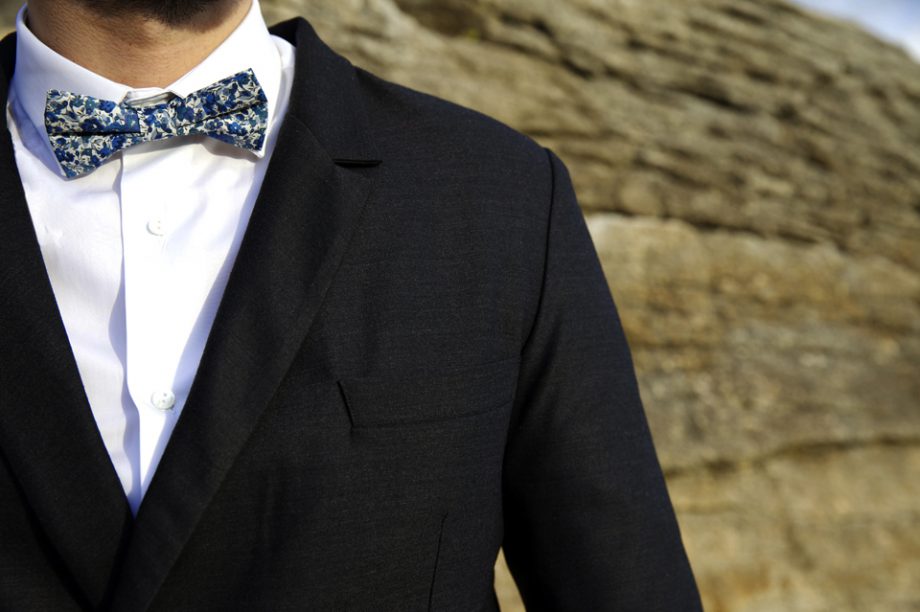 chemise cavalier bleu portee