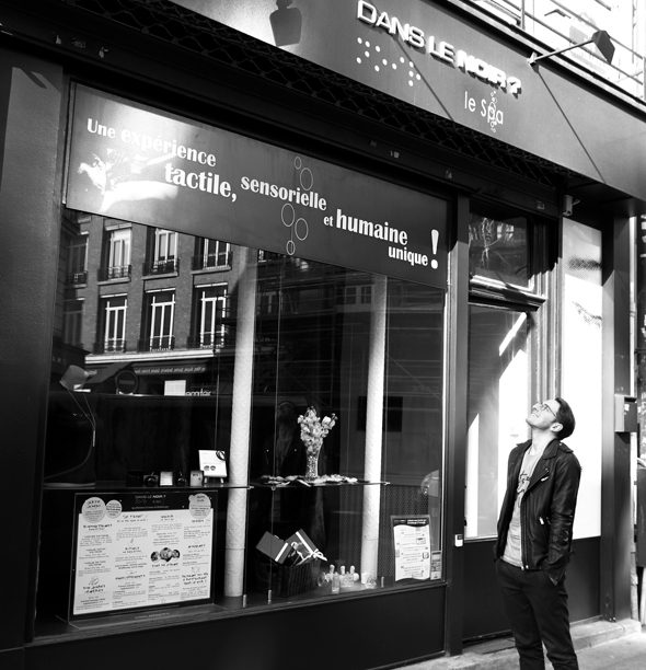spa dans le noir
