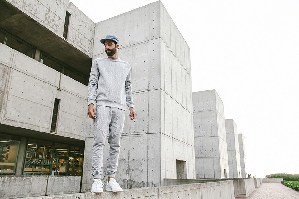 jogger pants grey