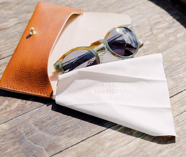 Atelier particulier lunettes kaki marbre