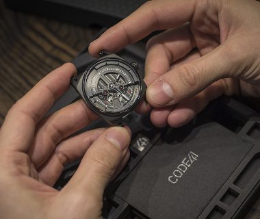 code41 presentation mains montre