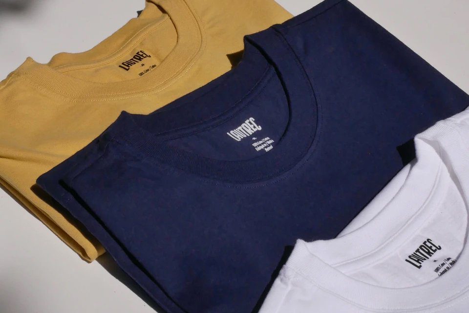 T-shirt Jaune