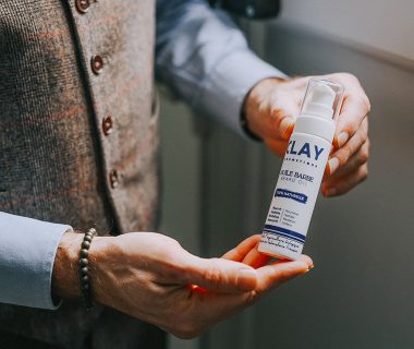 Huile barbe Clay Presentation