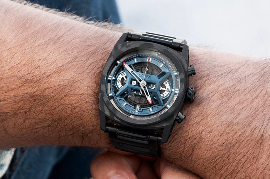 Montre CODE41 NB24 Aerocarbon blue grey portee