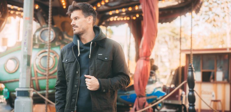 Veste Iron and Resin port