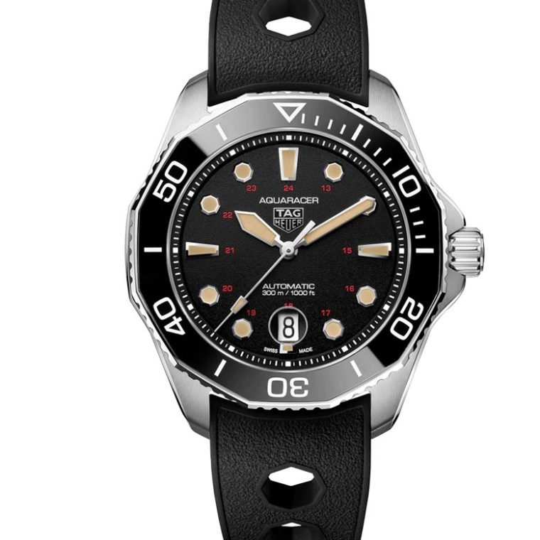 Montre Tag Heuer Aquaracer Professional 300