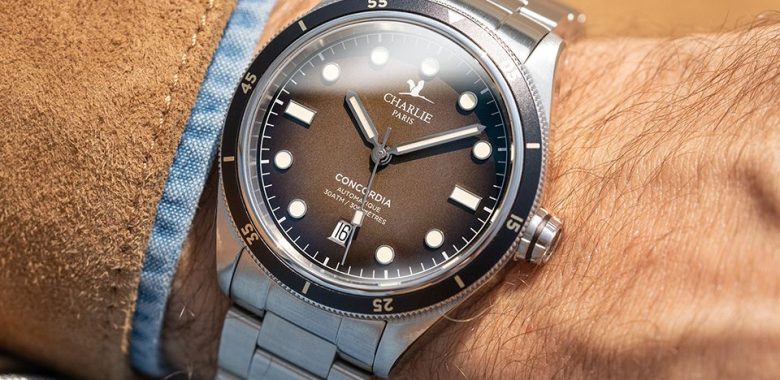 Charlie Paris Concordia Dune Automatique wristshot