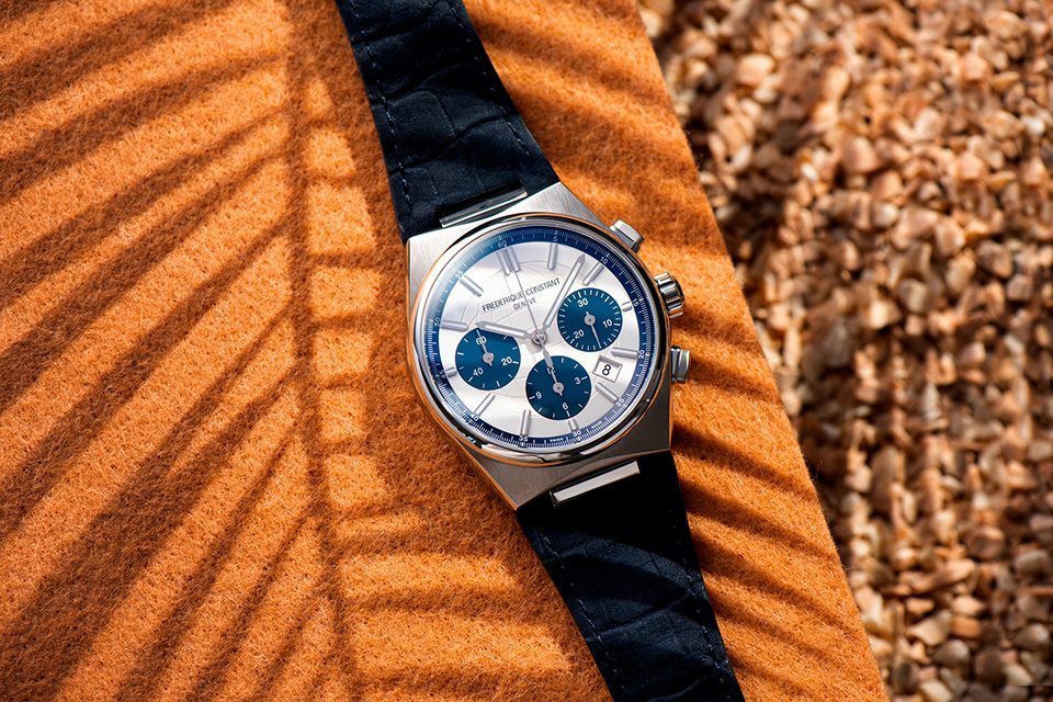 Montre Frederique Constant Highlife Chronographe panda bleu