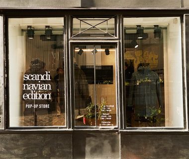 Pop-up scandinavian vitrine