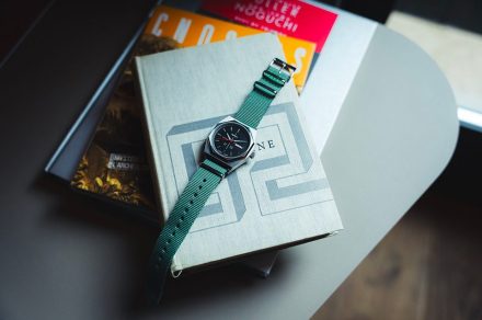 Montre Kelton une