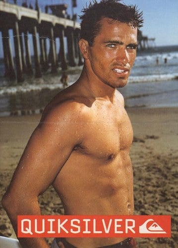 Kelly Slater, avec des cheveux svp !
