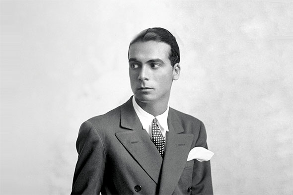 Cristobal Balenciaga dans les années 50