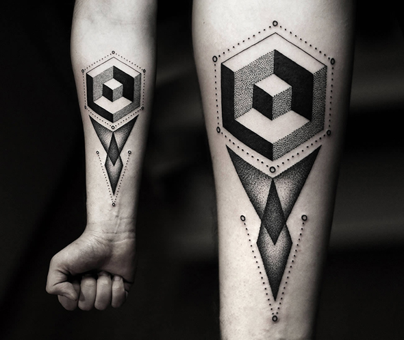tatouage,bras,géométrique,cube