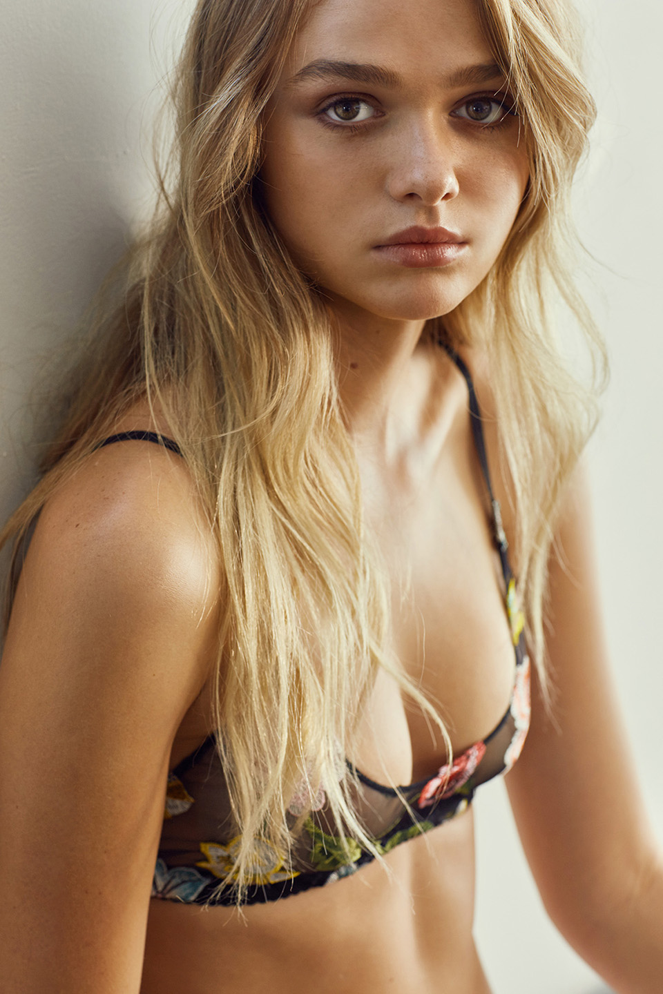 sexy nena blue nude blonde hair blue eyes naked girls